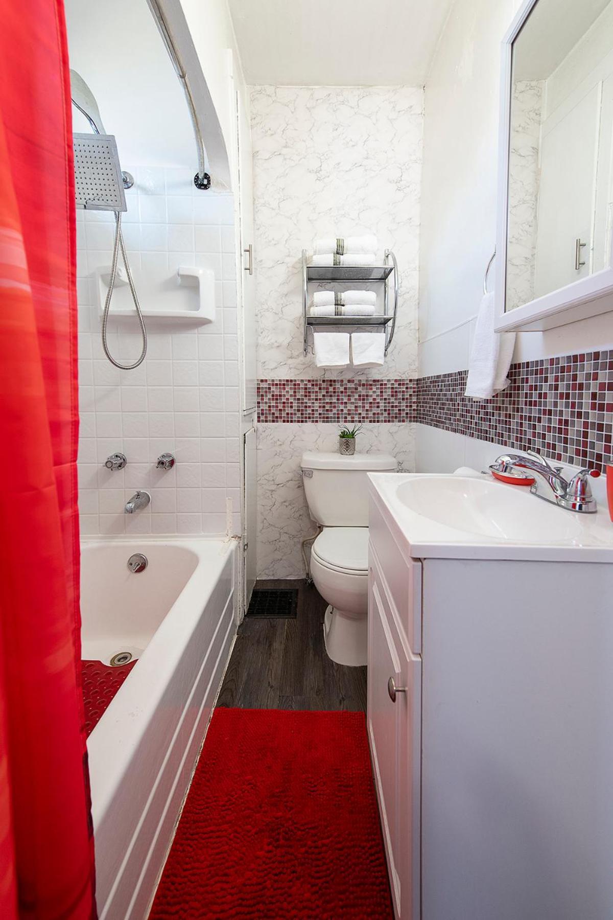 The Rubi Lounge - Spacious Brooklyn Centre Modern Escape Near Downtown With Parking, 300Mb Wifi & Self Check-In Cleveland Chambre photo